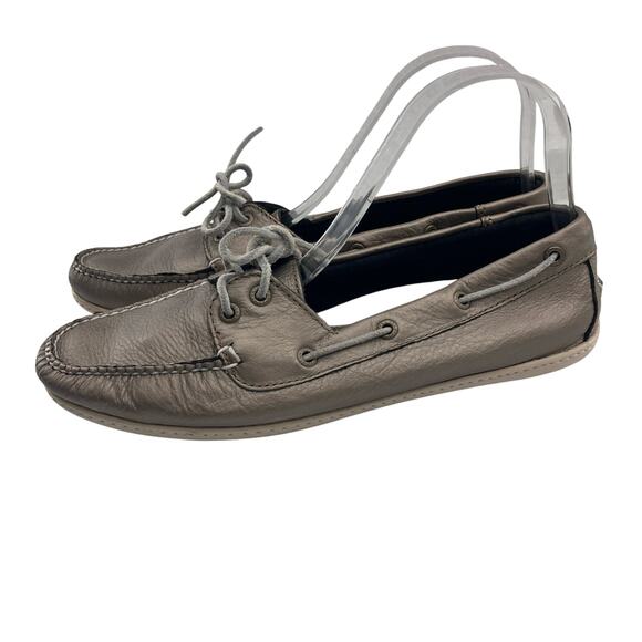L.L. Bean Silver Gray Metallic Leather Slip On Lace Up 2 Eye Boat Shoe Loafer - Picture 2 of 11